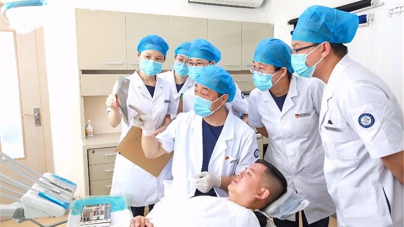 烤瓷牙套安装，这些步骤你了解吗？**